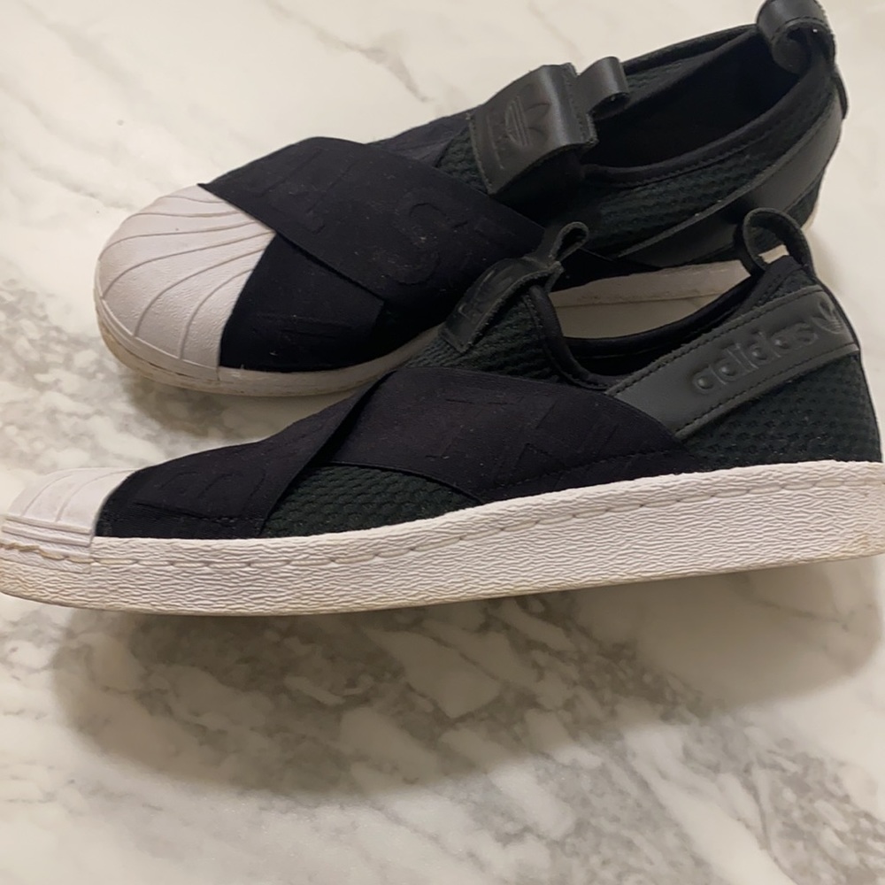 Adidas Shell Toe Slip On - Picture 3 of 5
